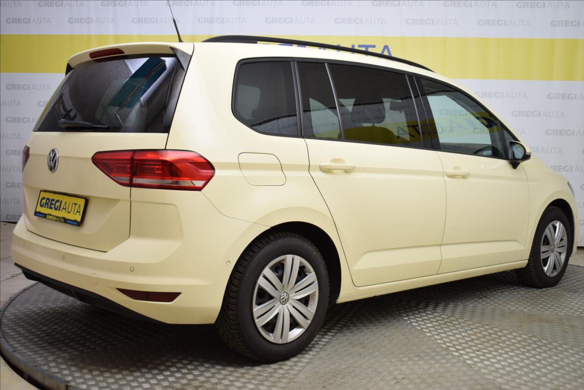 volkswagen-touran-2-0-tdi-po-servisu-nove-rozvody - 4