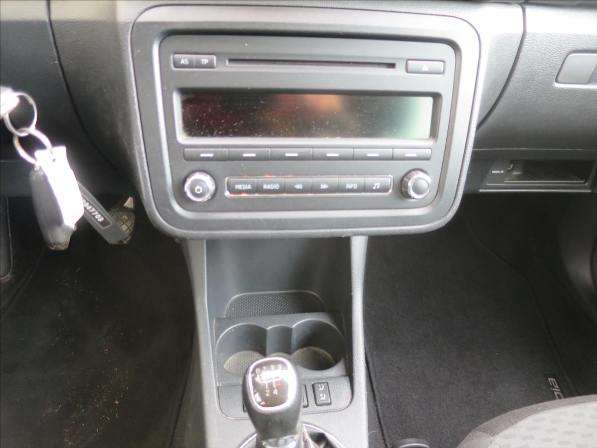 skoda-fabia-1-2-tsi - 9