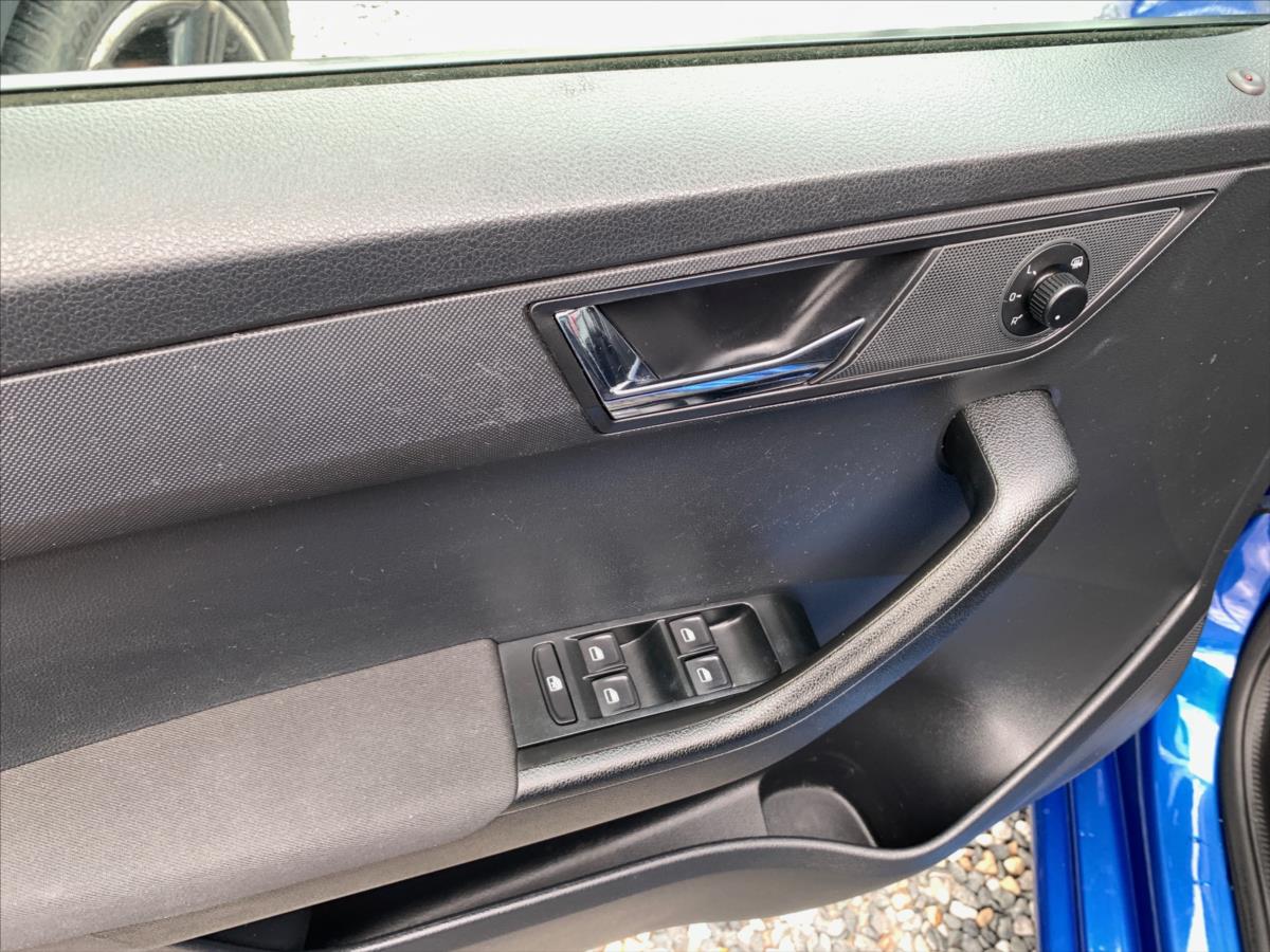 skoda-fabia-1-2-tsi-81kw-style - 8