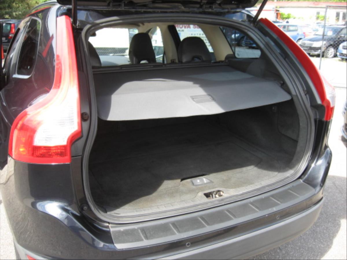 volvo-xc60-2-4-awd-manual - 8