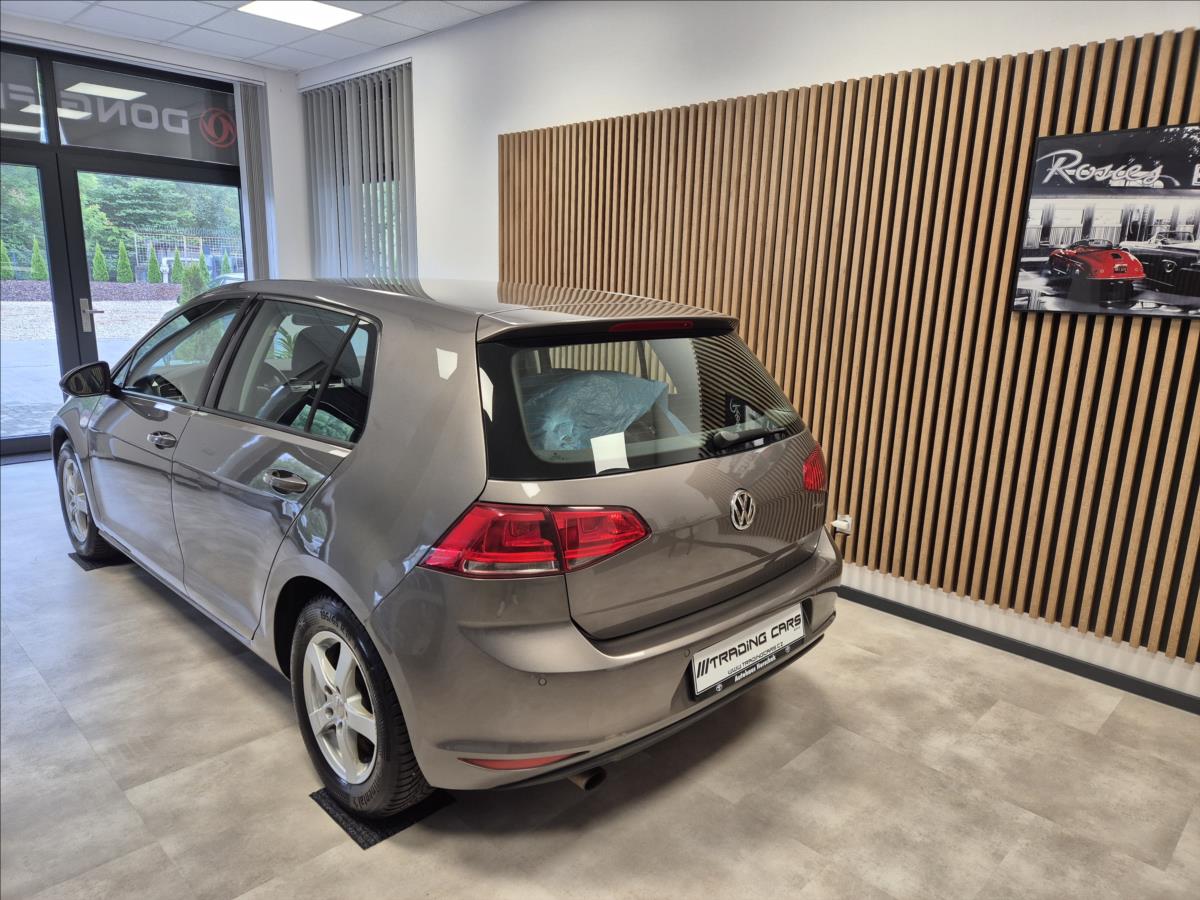 volkswagen-golf-1-2-tsi-edition - 3