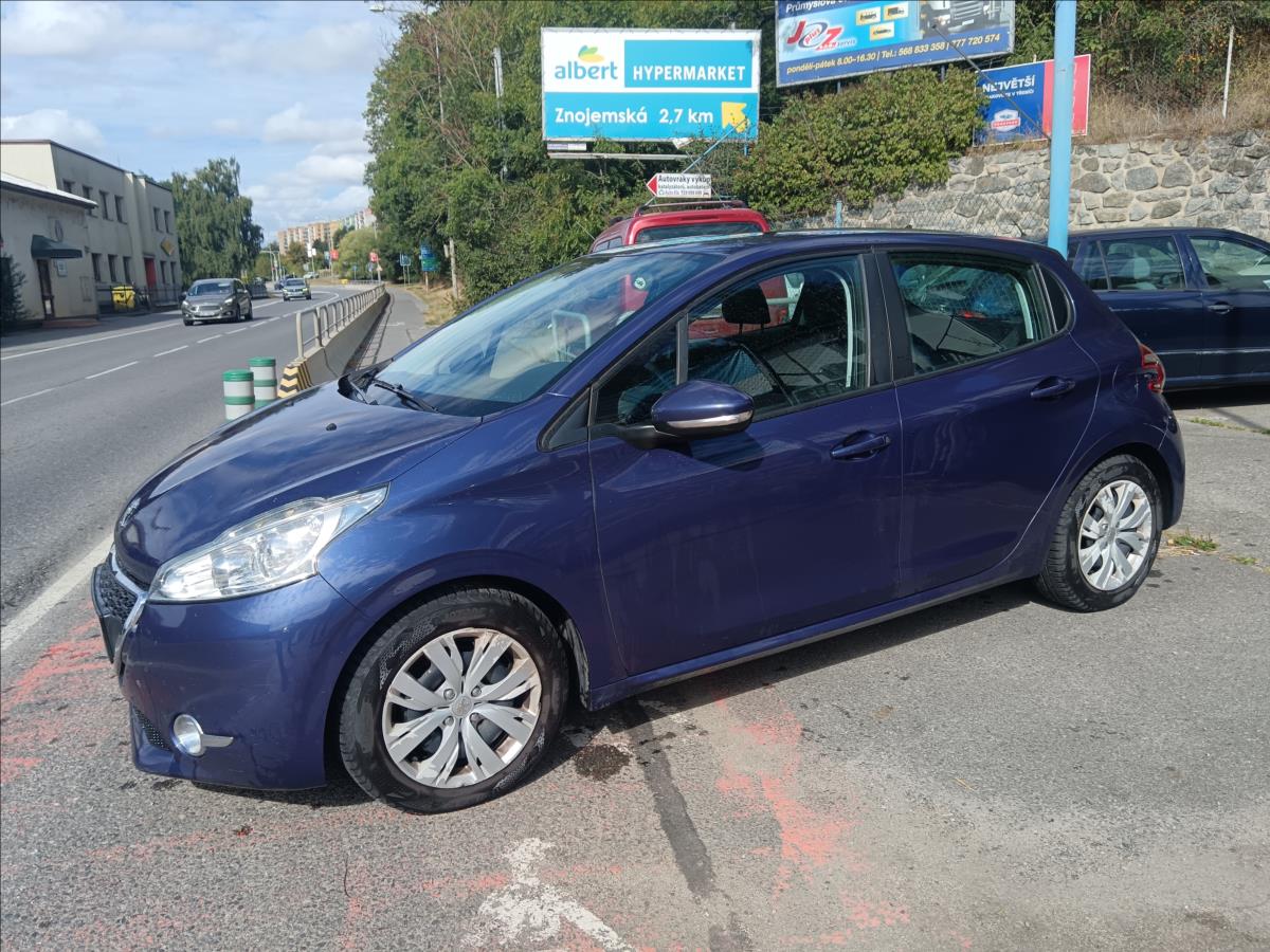 peugeot-208-1-6-hdi-active - 4