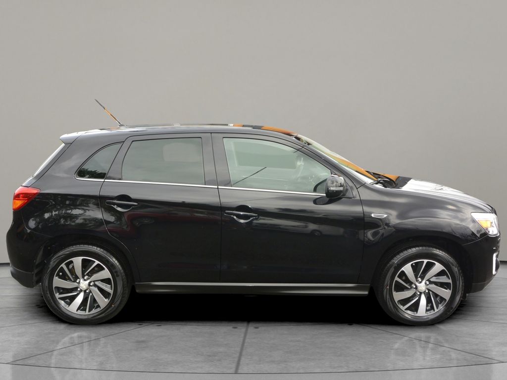 mitsubishi-asx-1-8di-d-comfort-2wd - 3