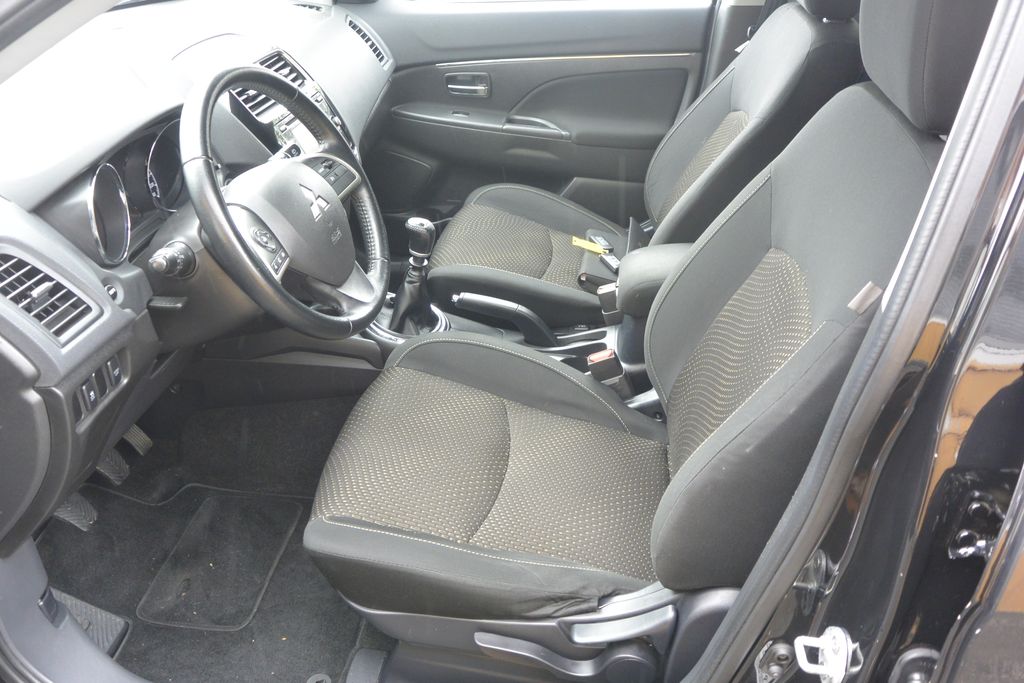 mitsubishi-asx-1-8di-d-comfort-2wd - 7