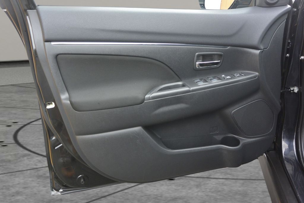 mitsubishi-asx-1-8di-d-comfort-2wd - 8