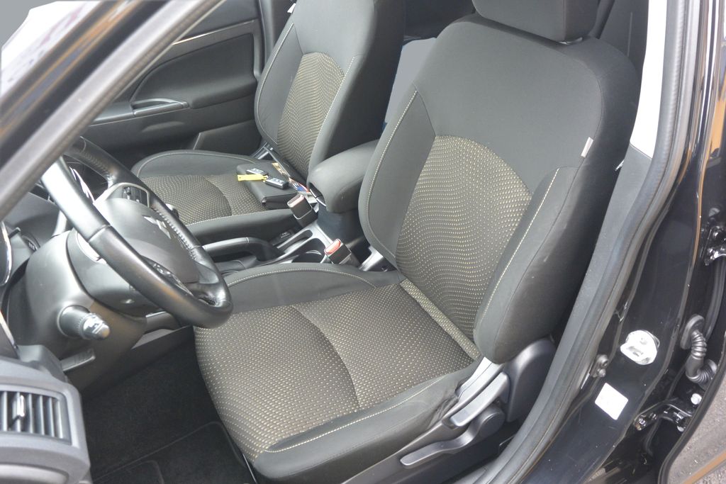 mitsubishi-asx-1-8di-d-comfort-2wd - 9
