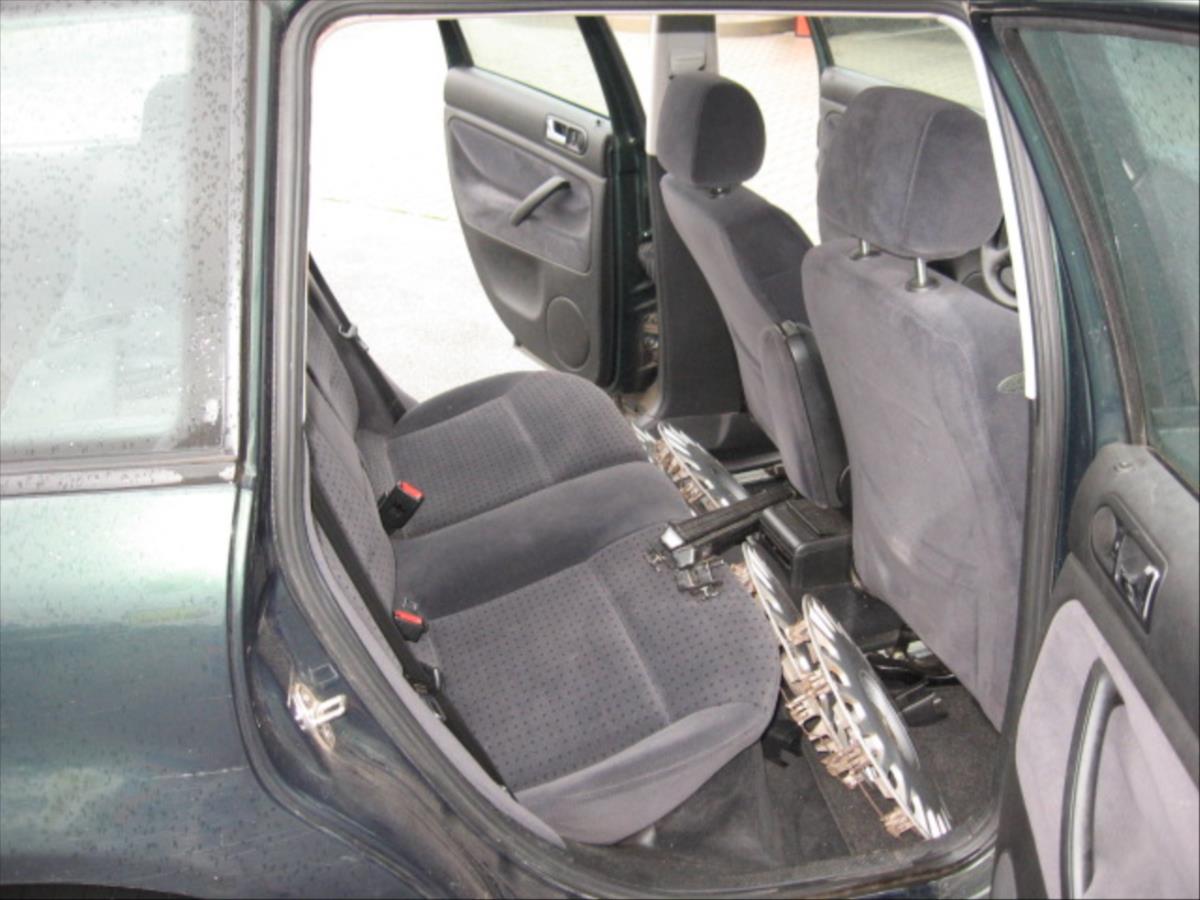 volkswagen-passat-1-8 - 8