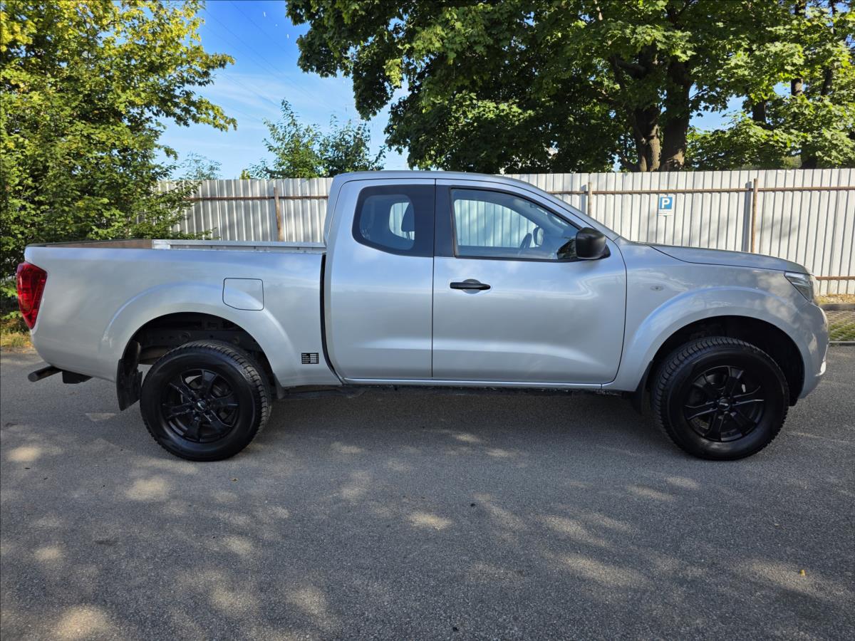 nissan-navara-2-3-120-kw-4x4-1-majitel-dph-2-3dci-120-kw-4x4-1-majitel-dp - 6