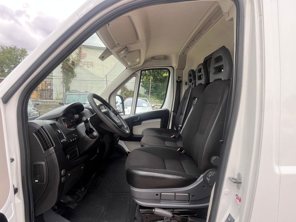 citroen-jumper-2-0-hdi-96kw-l2h2-vyhrev-sed - 9