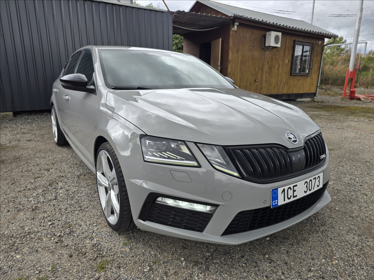 skoda-octavia-2-0-tdi-rs-4x4-135kw - 3