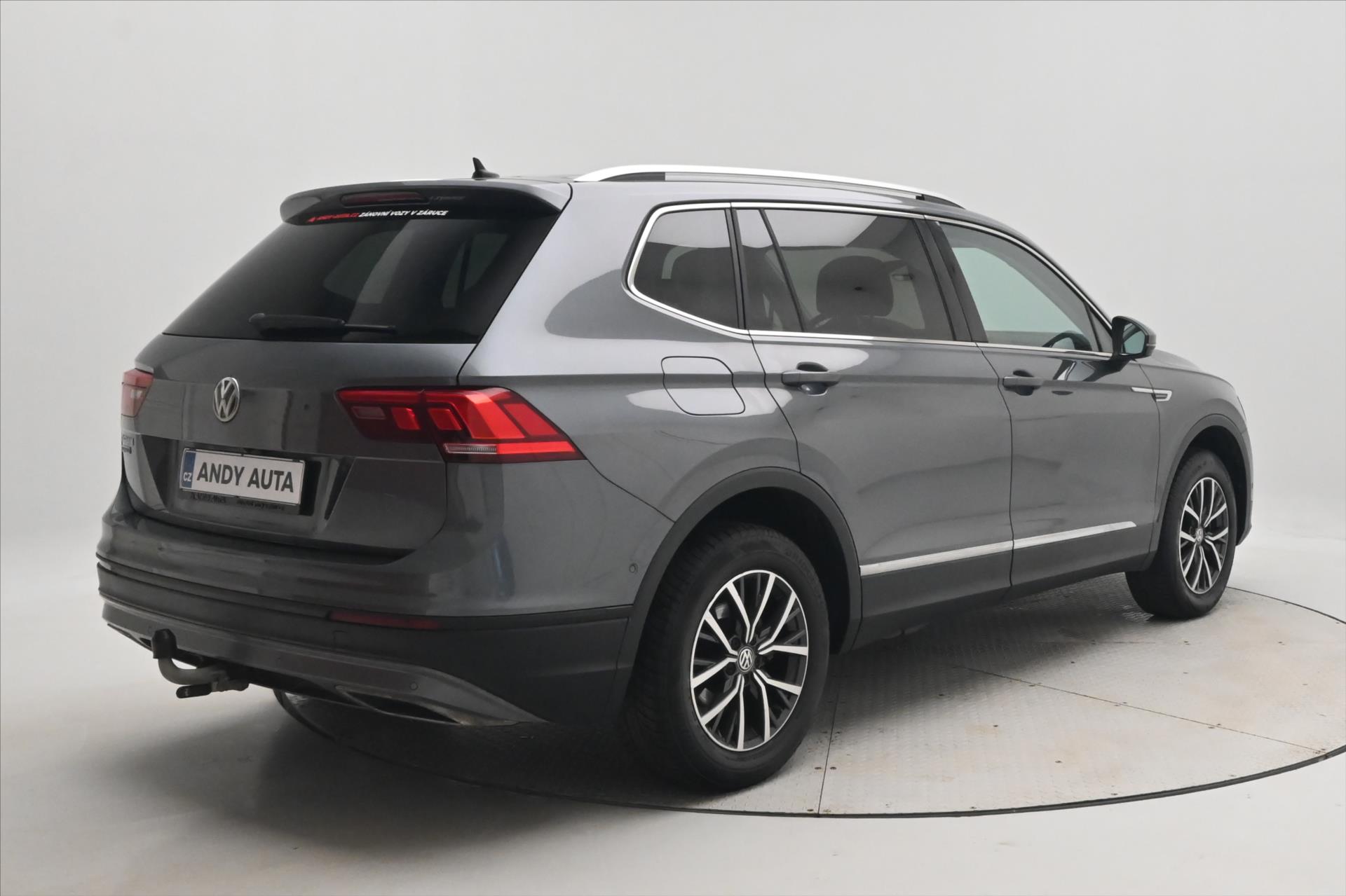 volkswagen-tiguan-allspace-2-0-tdi-110-kw-navi-7-mist-zaruka-az-5-let - 4