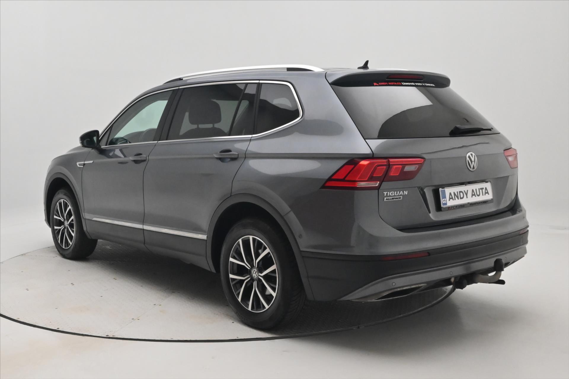 volkswagen-tiguan-allspace-2-0-tdi-110-kw-navi-7-mist-zaruka-az-5-let - 6