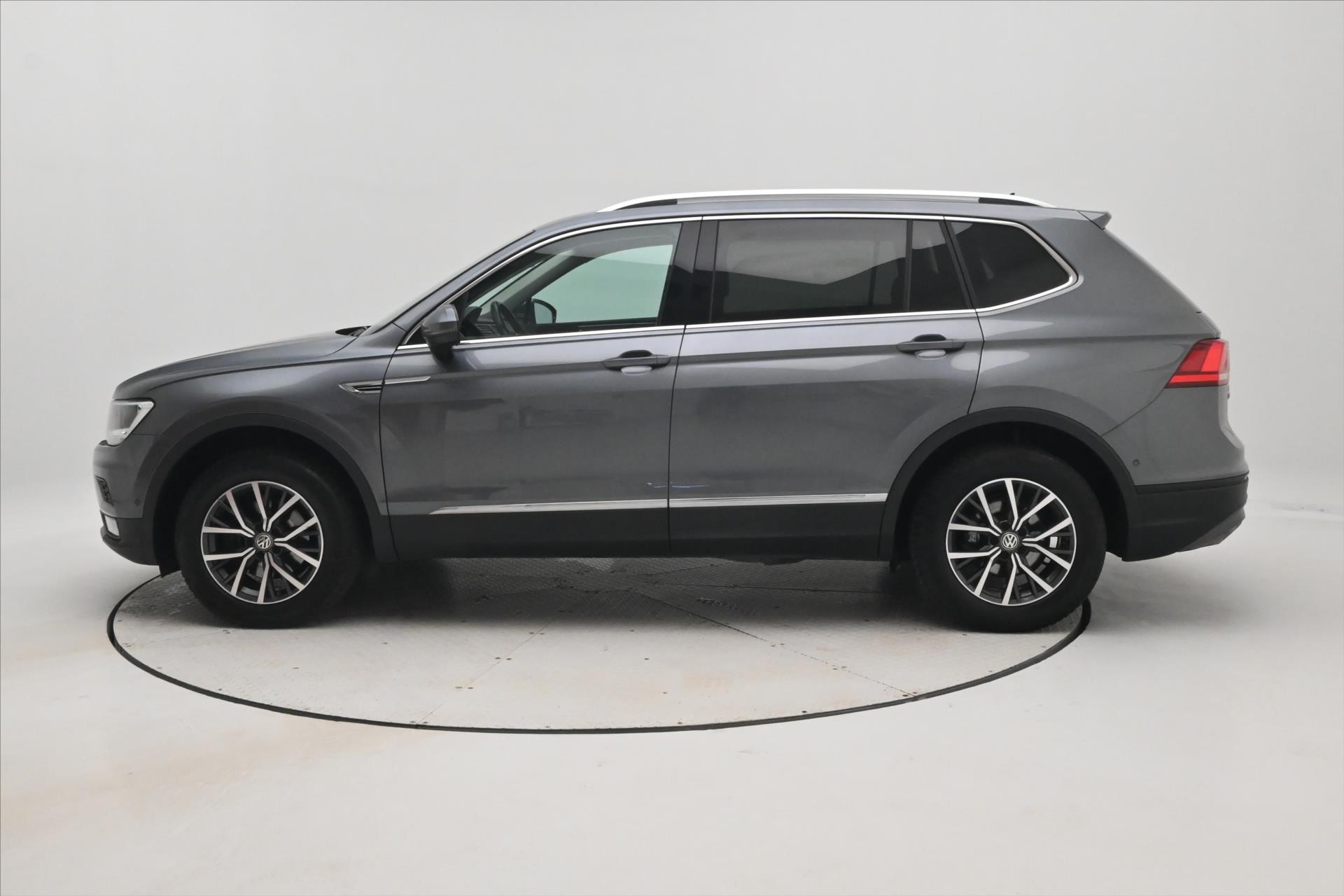 volkswagen-tiguan-allspace-2-0-tdi-110-kw-navi-7-mist-zaruka-az-5-let - 7