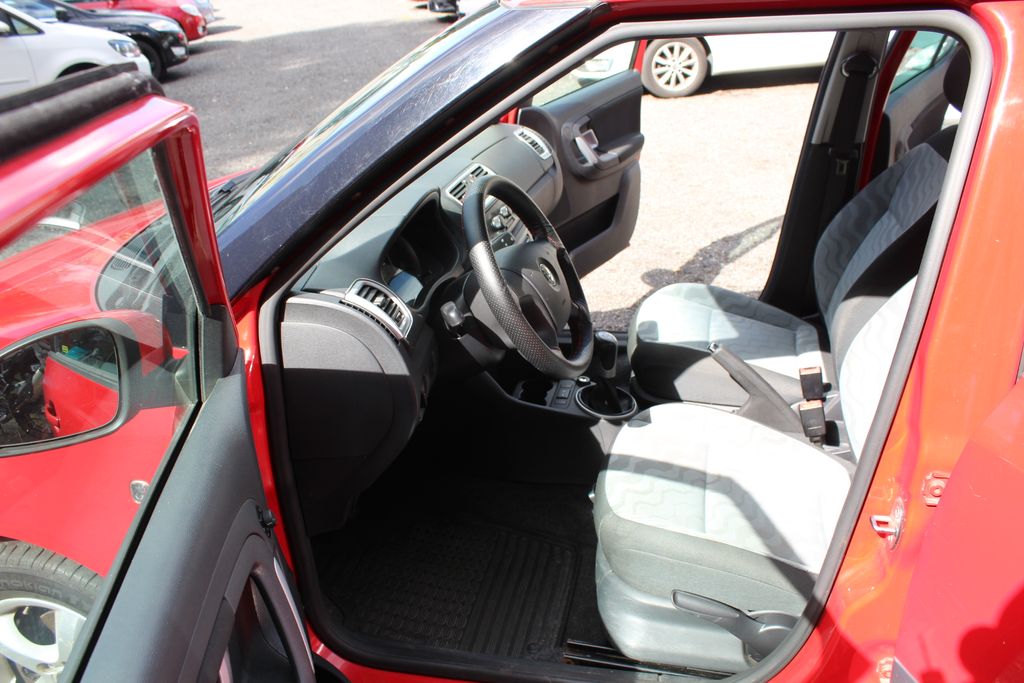 skoda-fabia-ii-1-2i - 8