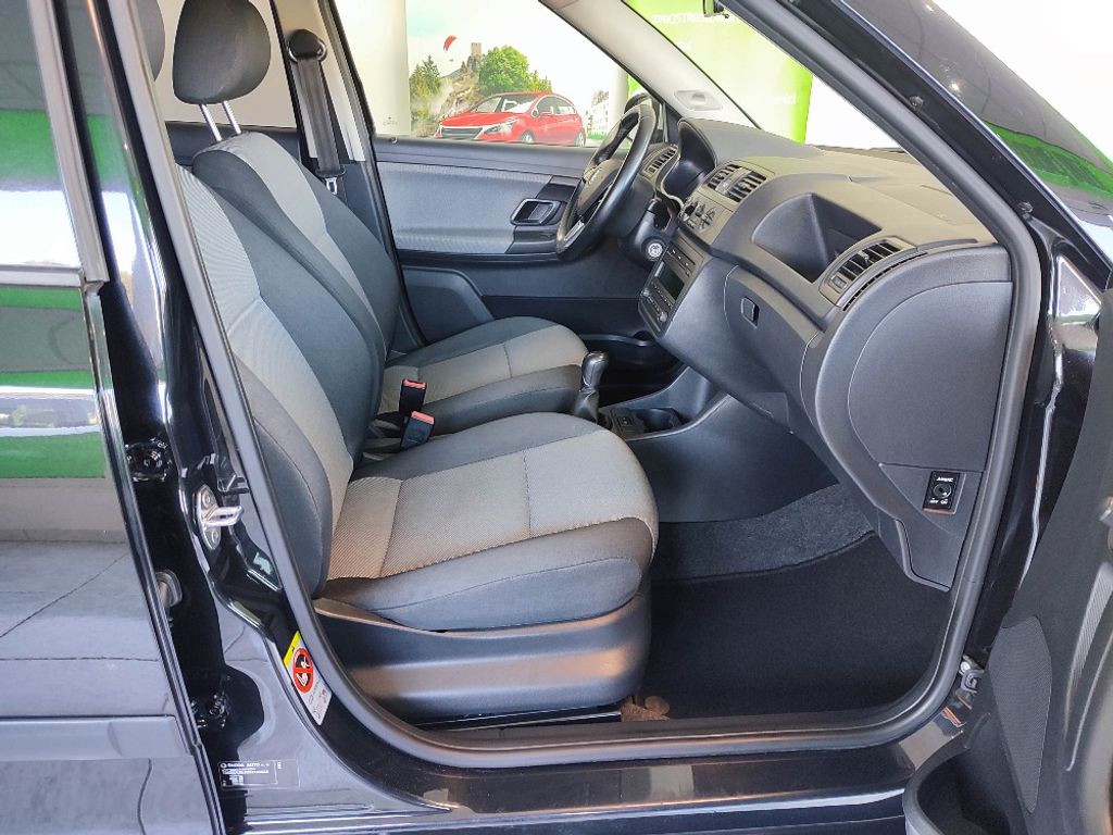 skoda-fabia-1-2htp-44kw-sportlook - 9