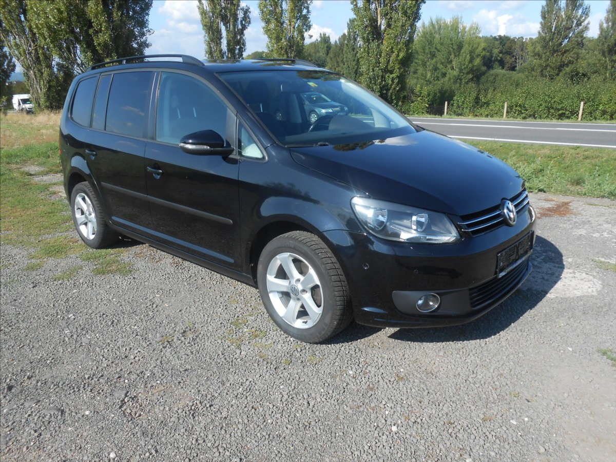 Volkswagen Touran 1,6 TDI 77 kW  Historie 7 Míst