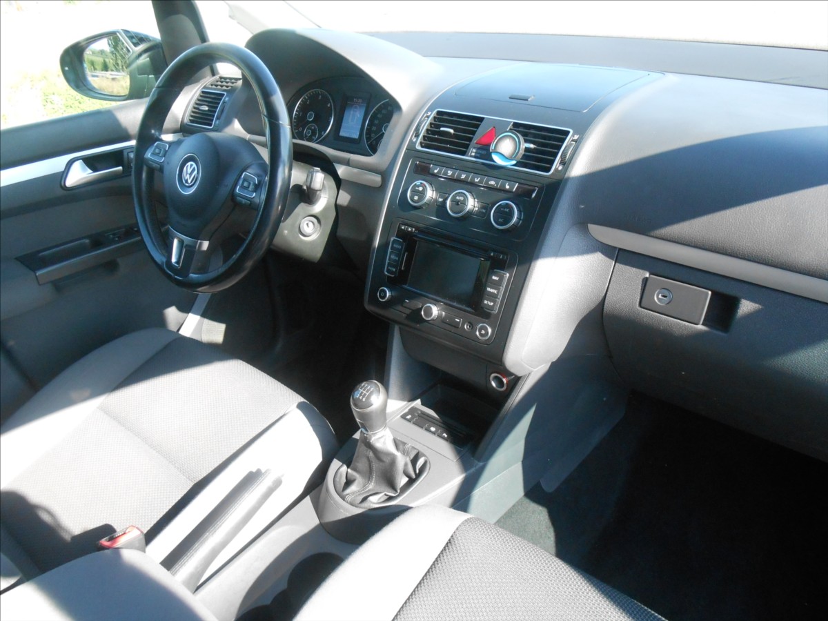 volkswagen-touran-1-6-tdi-77-kw-historie-7-mist - 9