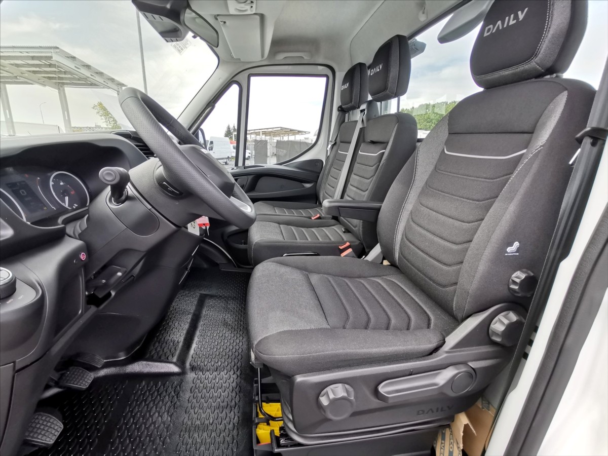 iveco-daily-35s18-odtah-mechy-navijak-3-5t - 4