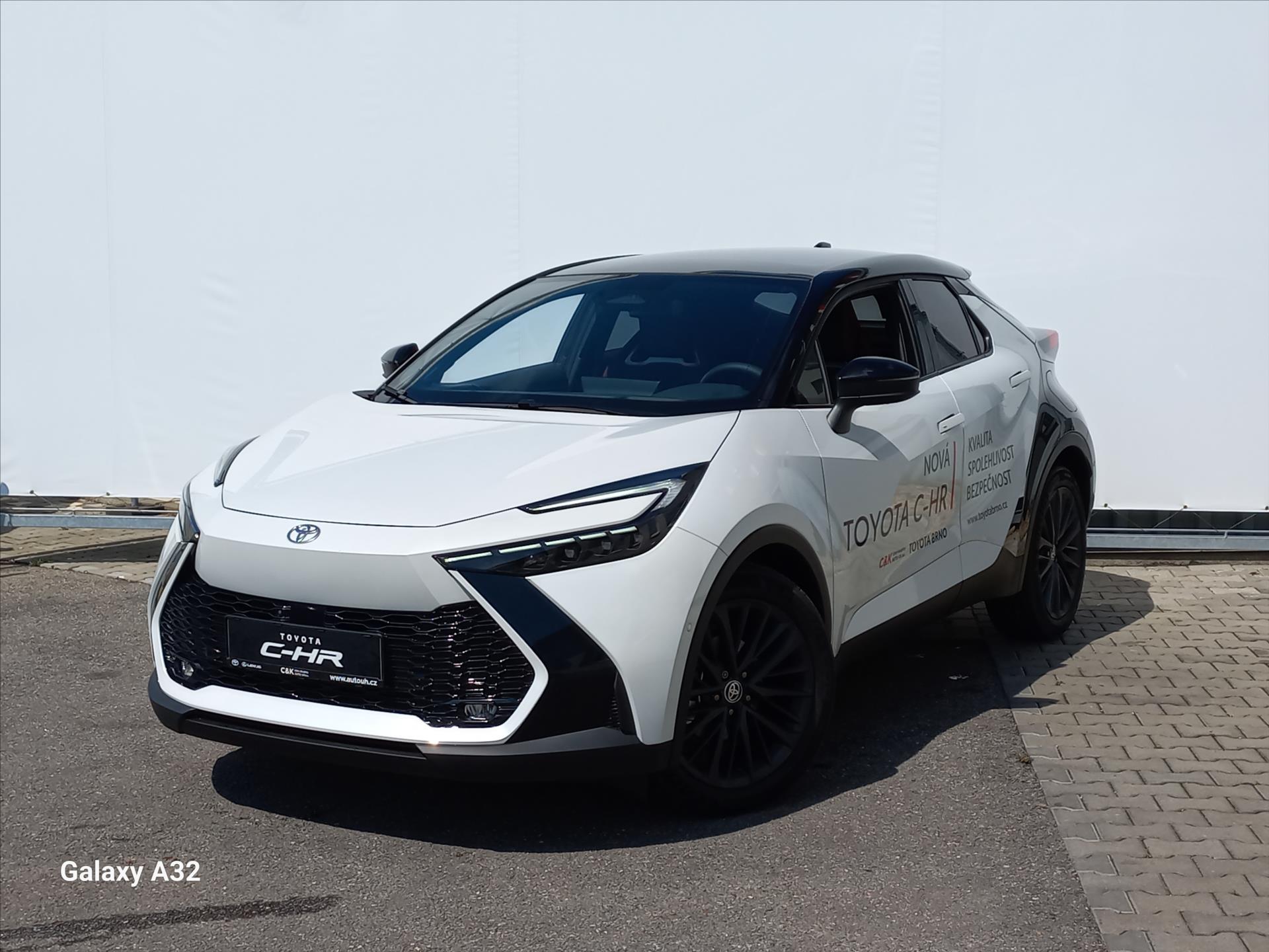 Toyota C-HR 2,0 Hybrid e-CVT 198k  Tokio Edition