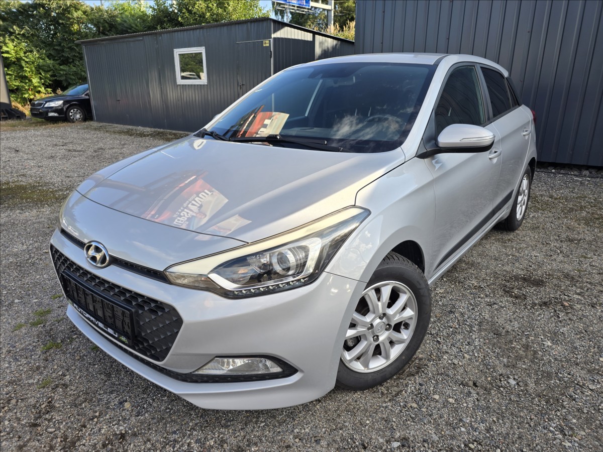 Hyundai i20 1,3 i Sport 61 KW LED,Tempomat