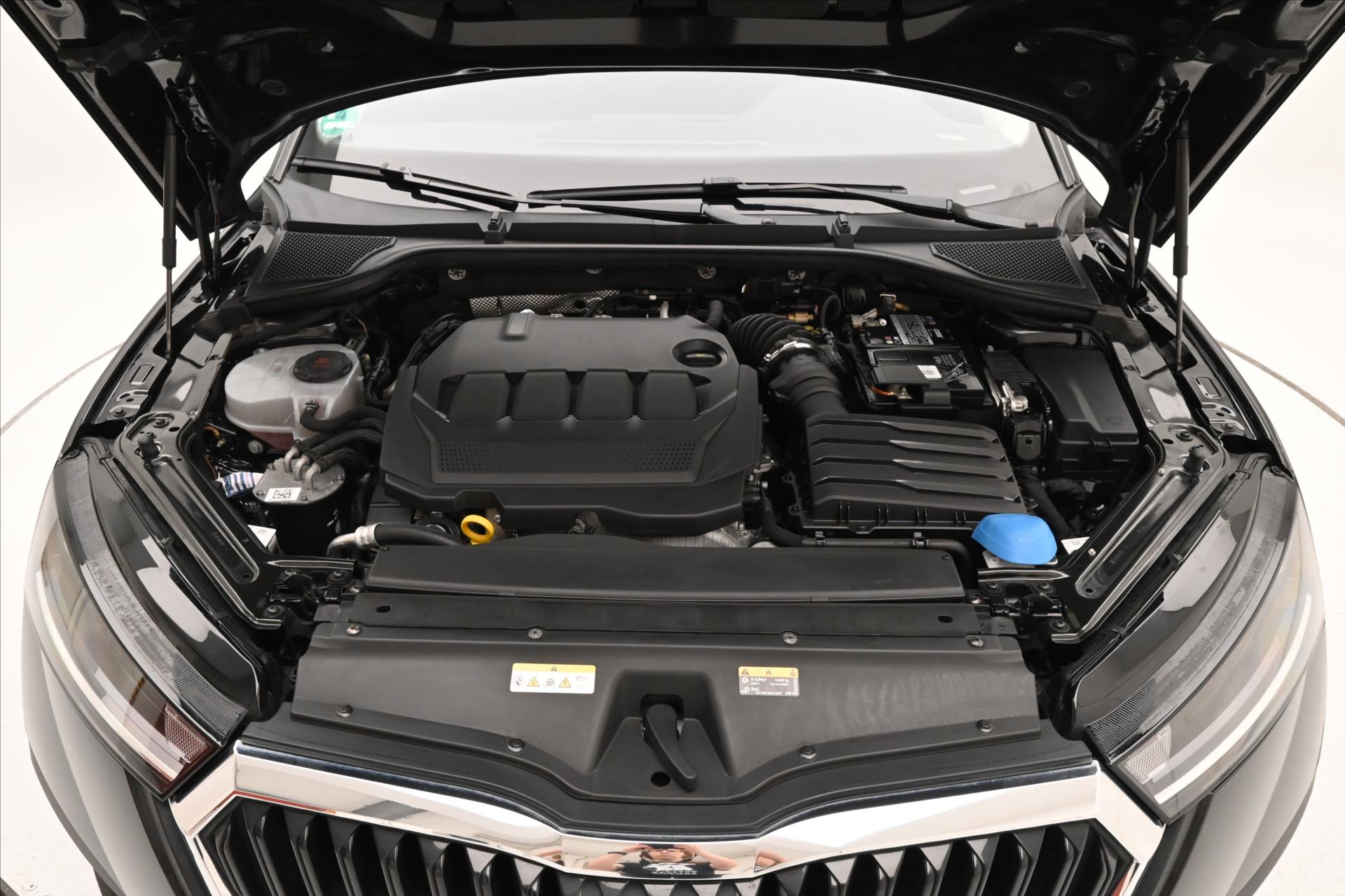 skoda-octavia-2-0-tdi-110-kw-dsg-ambition-zaruka-az-5-let - 8