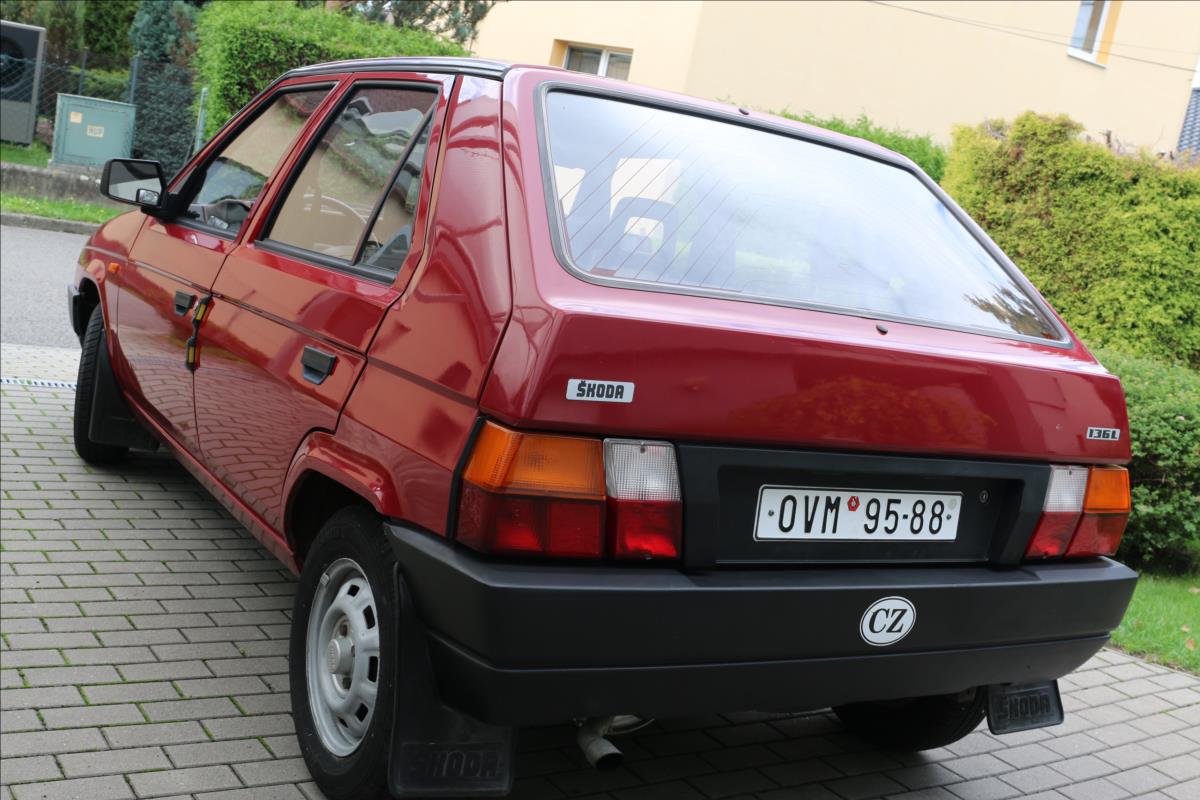 skoda-favorit-1-3-nove-stk-cr - 7