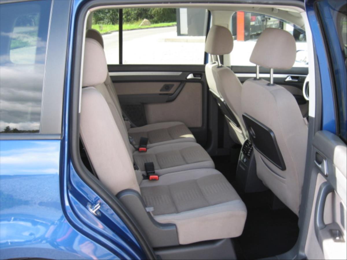 volkswagen-touran-2-0-automat - 7