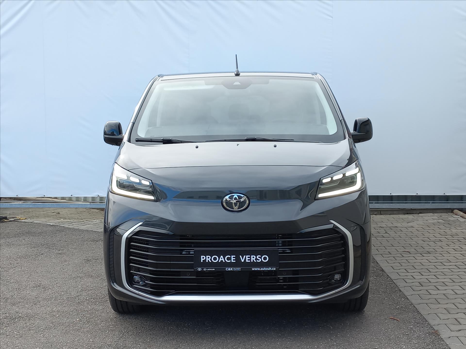 toyota-proace-verso-2-0-diesel-177k-8st-a-t-l2-family-8-mist - 3