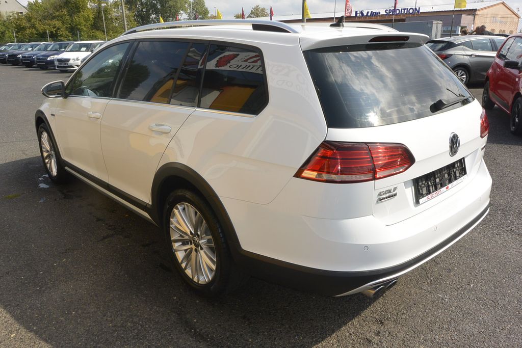 volkswagen-golf-2-0tdi-alltrack-dsg-4x4-dph - 6