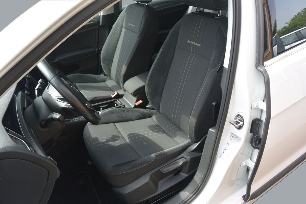 volkswagen-golf-2-0tdi-alltrack-dsg-4x4-dph - 9
