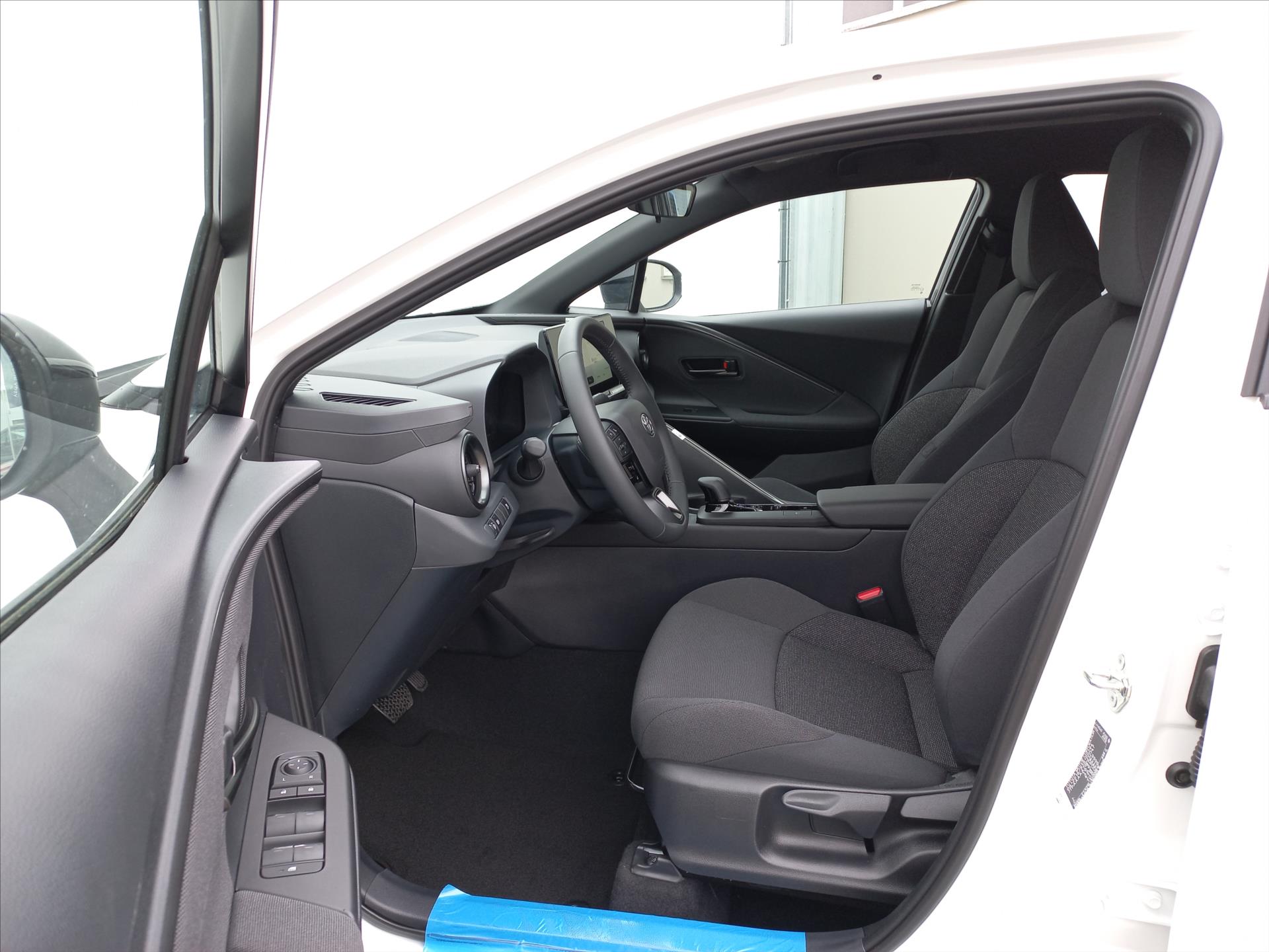 toyota-c-hr-1-8-hybrid-e-cvt-140k-limited-edition - 7