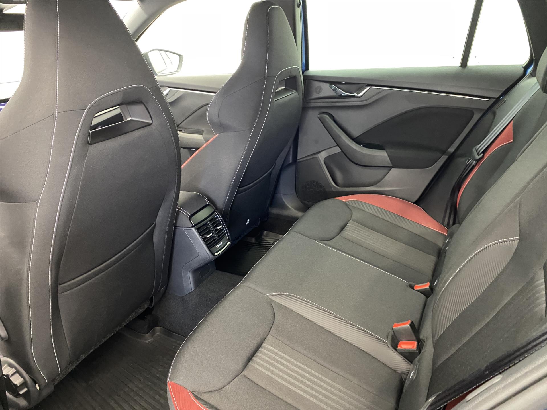 skoda-scala-1-5-tsi-110kw-dsg-monte-carlo - 5