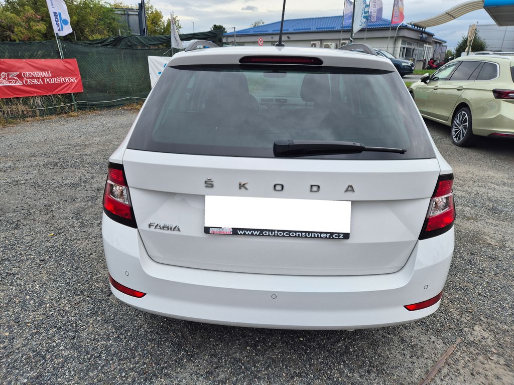 skoda-fabia-combi-1-0-tsi-ambition-top-k - 5