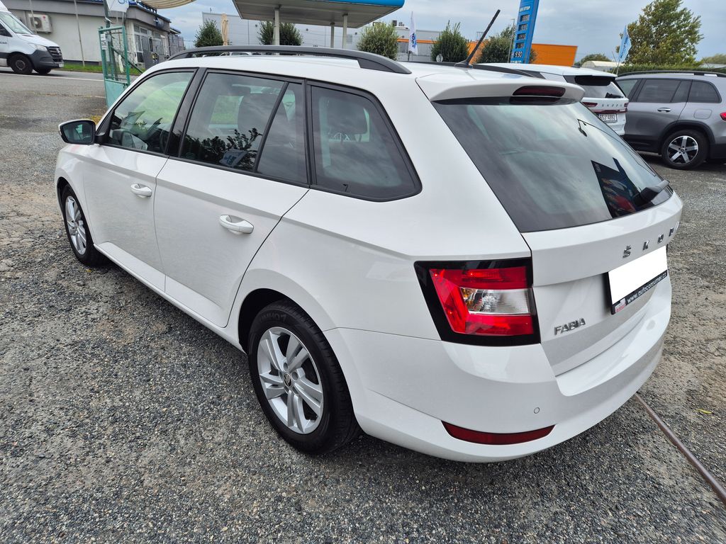 skoda-fabia-combi-1-0-tsi-ambition-top-k - 6