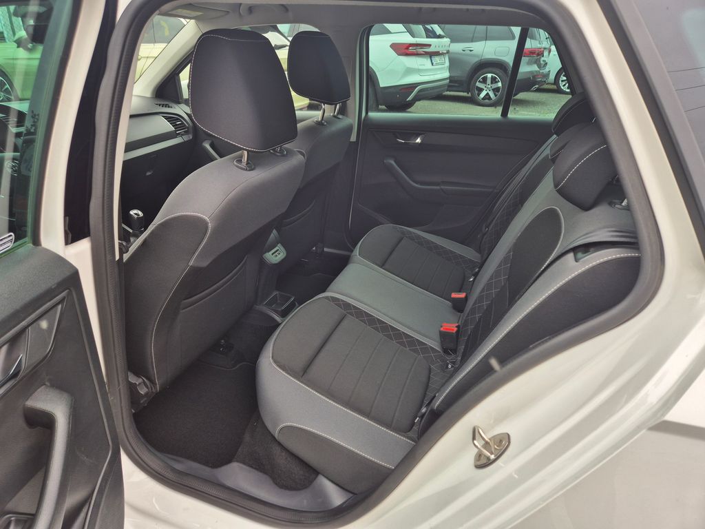 skoda-fabia-combi-1-0-tsi-ambition-top-k - 9