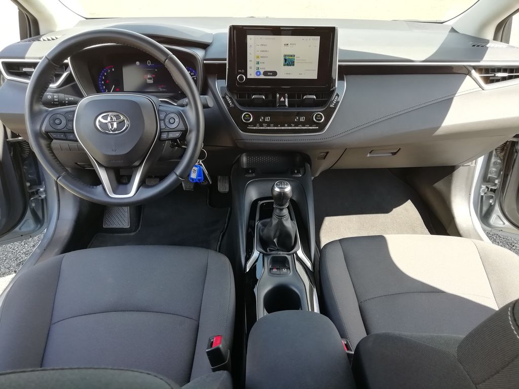 toyota-corolla-sd-1-5-vvti-comfort-style-tech - 6