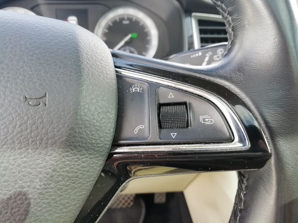 skoda-kodiaq-style-2-0-tdi-140-kw-4x4-dsg - 9