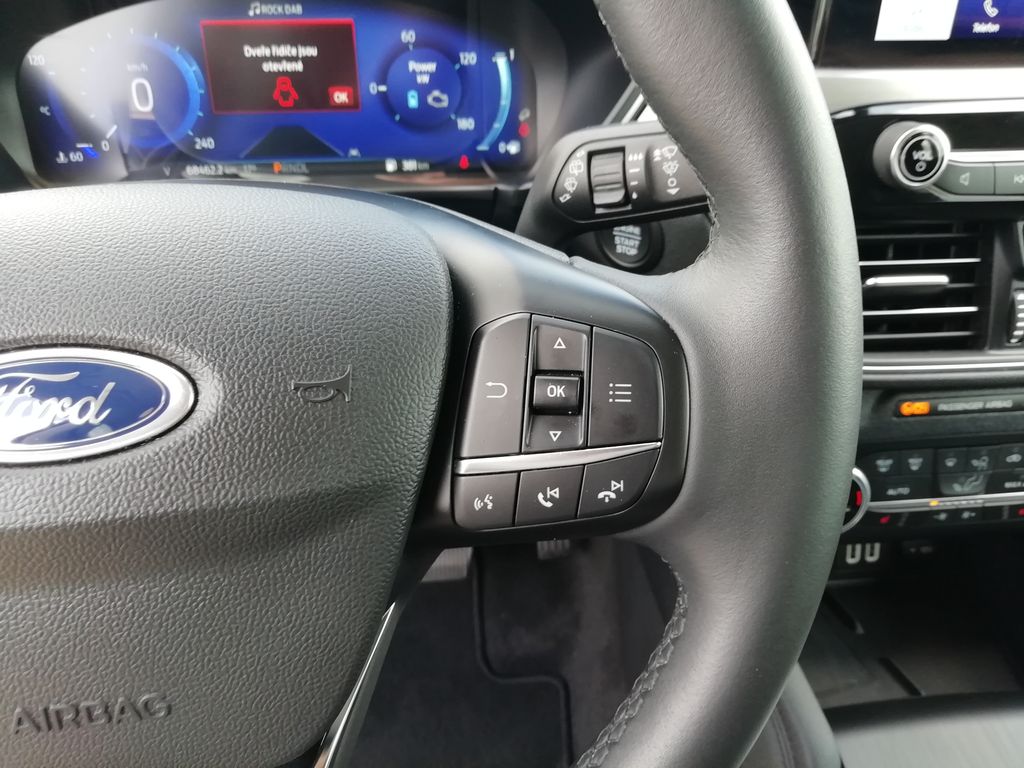 ford-kuga-titanium-2-5-hev-4wd-140kw - 9