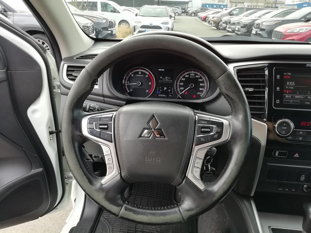 mitsubishi-l200-intense-2-2-di-d-4wd-dc - 7