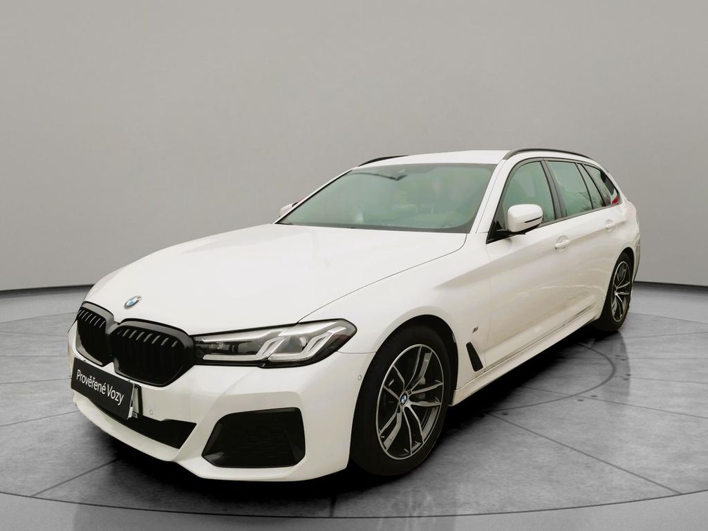 BMW Řada 5 530d Touring xDrive M-paket