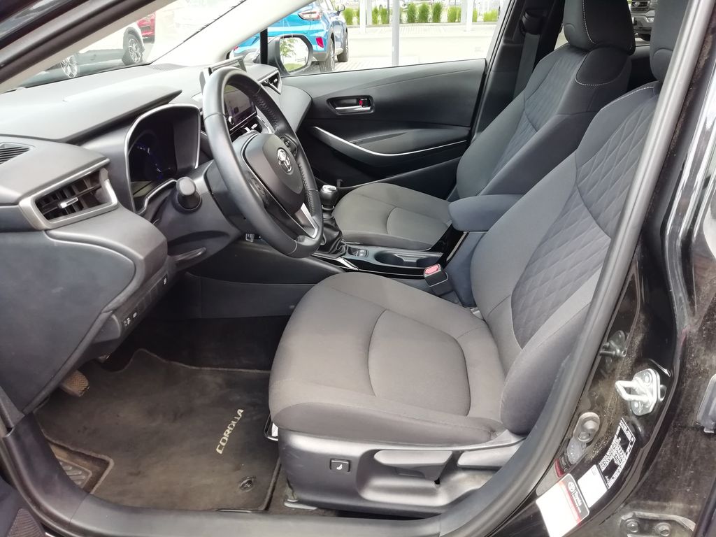 toyota-corolla-1-5-6mt-comfort-style-tech - 4