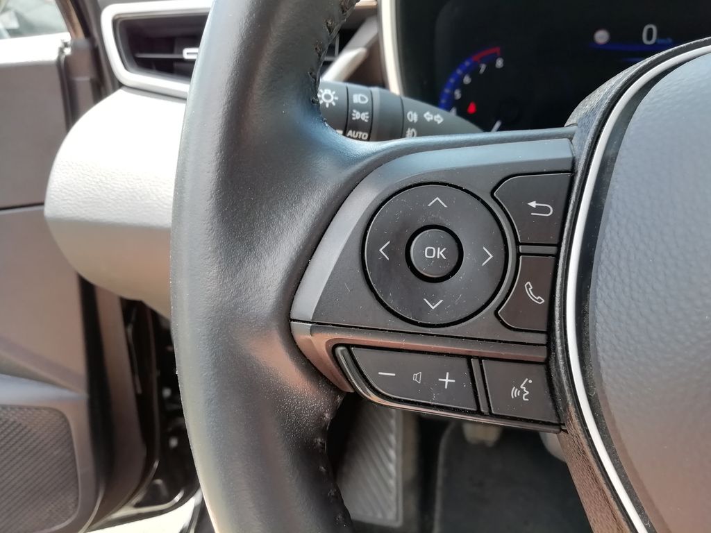 toyota-corolla-1-5-6mt-comfort-style-tech - 8