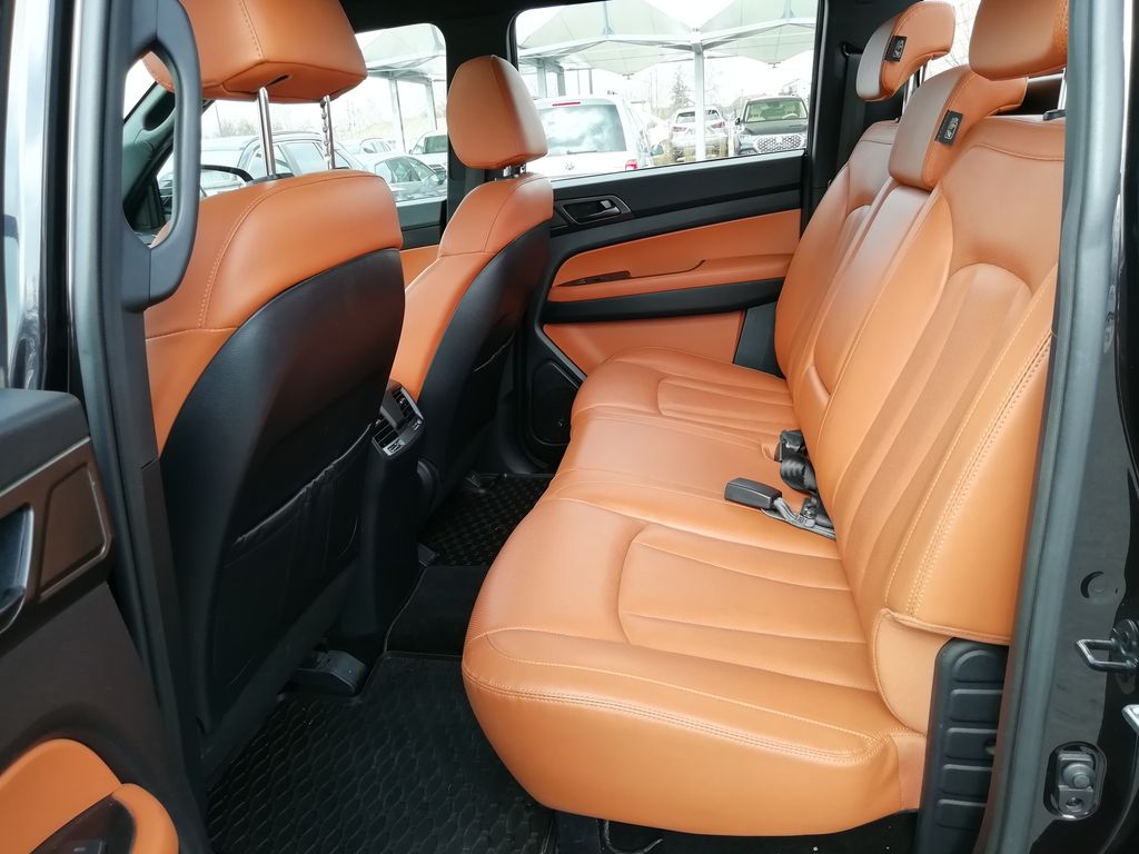 ssangyong-musso-grand-2-2e-xdi-4wd-premium - 5