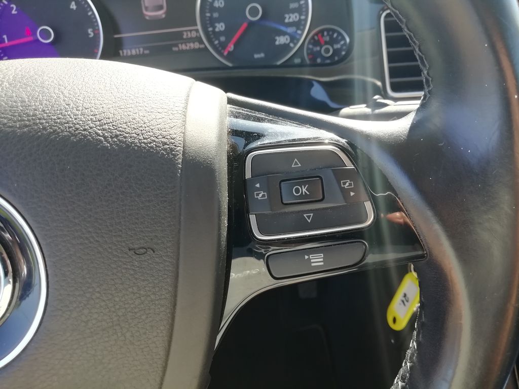 volkswagen-touareg-3-0-tdi-193-kw-4motion - 9