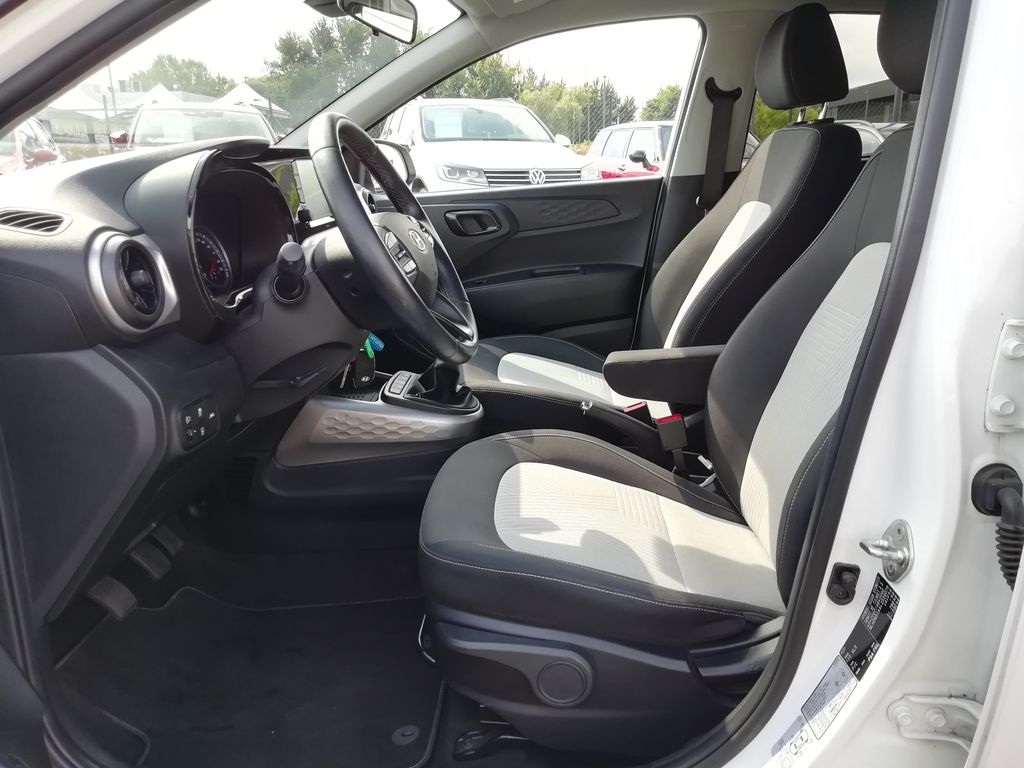 hyundai-i10-style-1-0 - 4