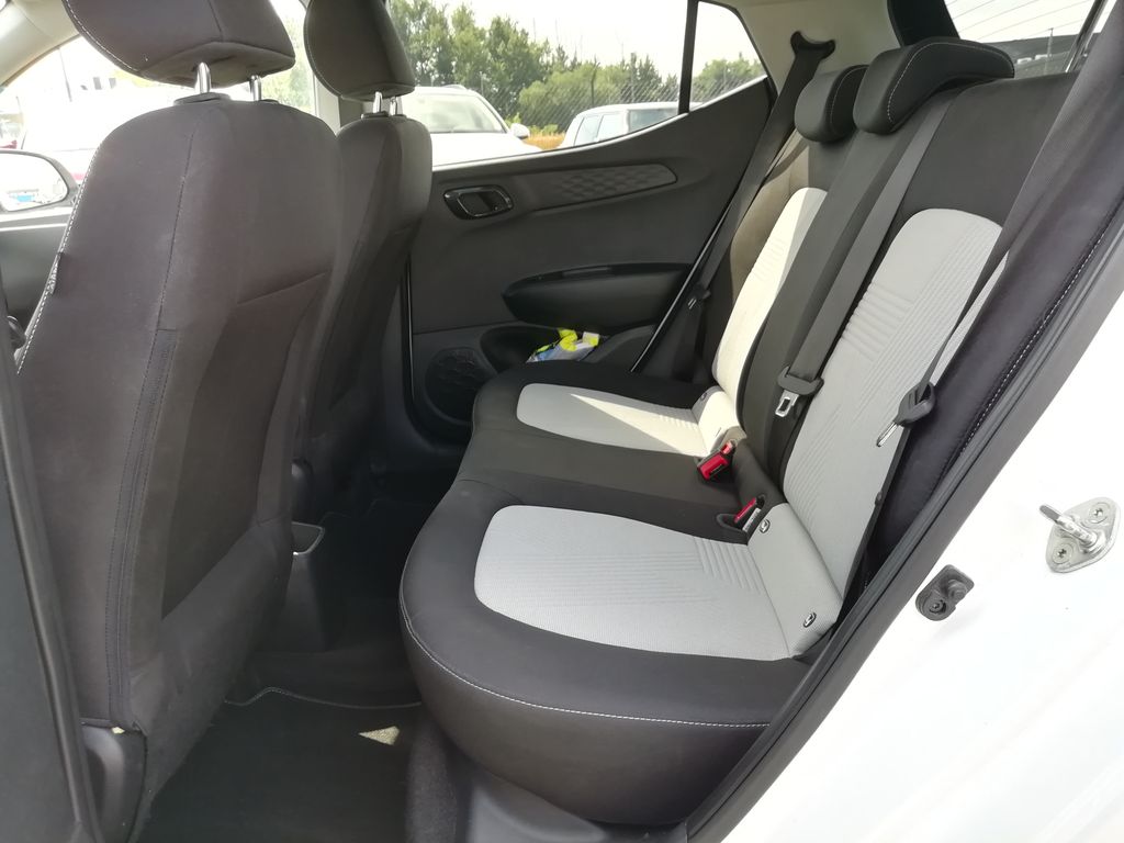 hyundai-i10-style-1-0 - 5