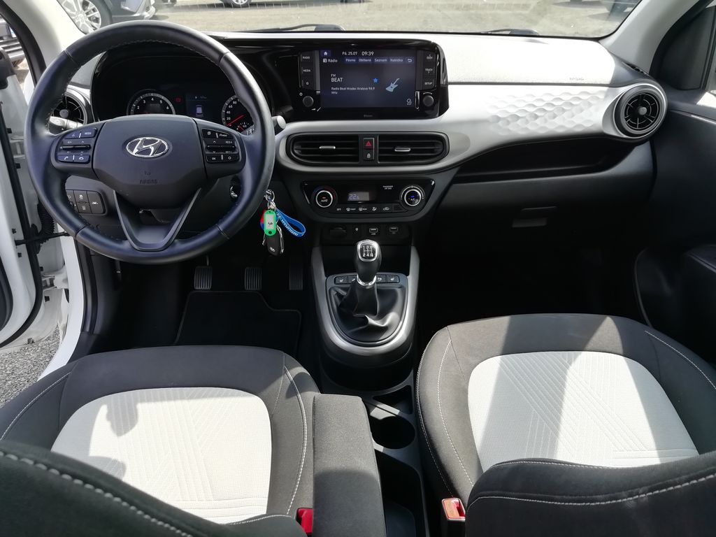 hyundai-i10-style-1-0 - 6