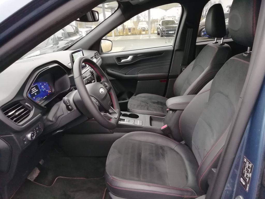 ford-kuga-plug-in-hybrid-st-line-x - 4