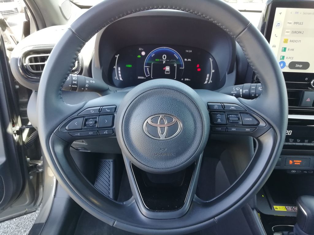 toyota-yaris-cross-style-1-5-hev-e-cvt-fwd - 7