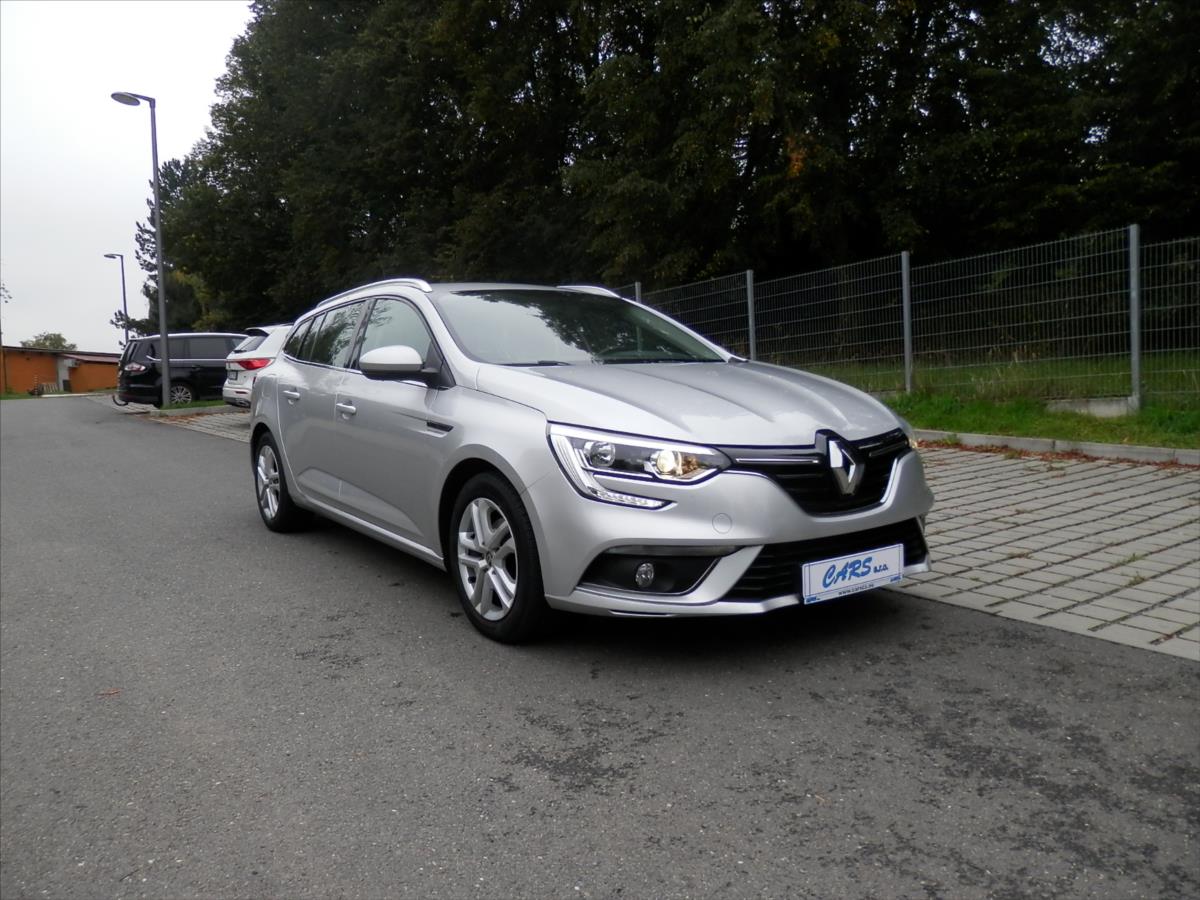 renault-megane-1-3-tce-klima-tazne-1-maj-cr - 4